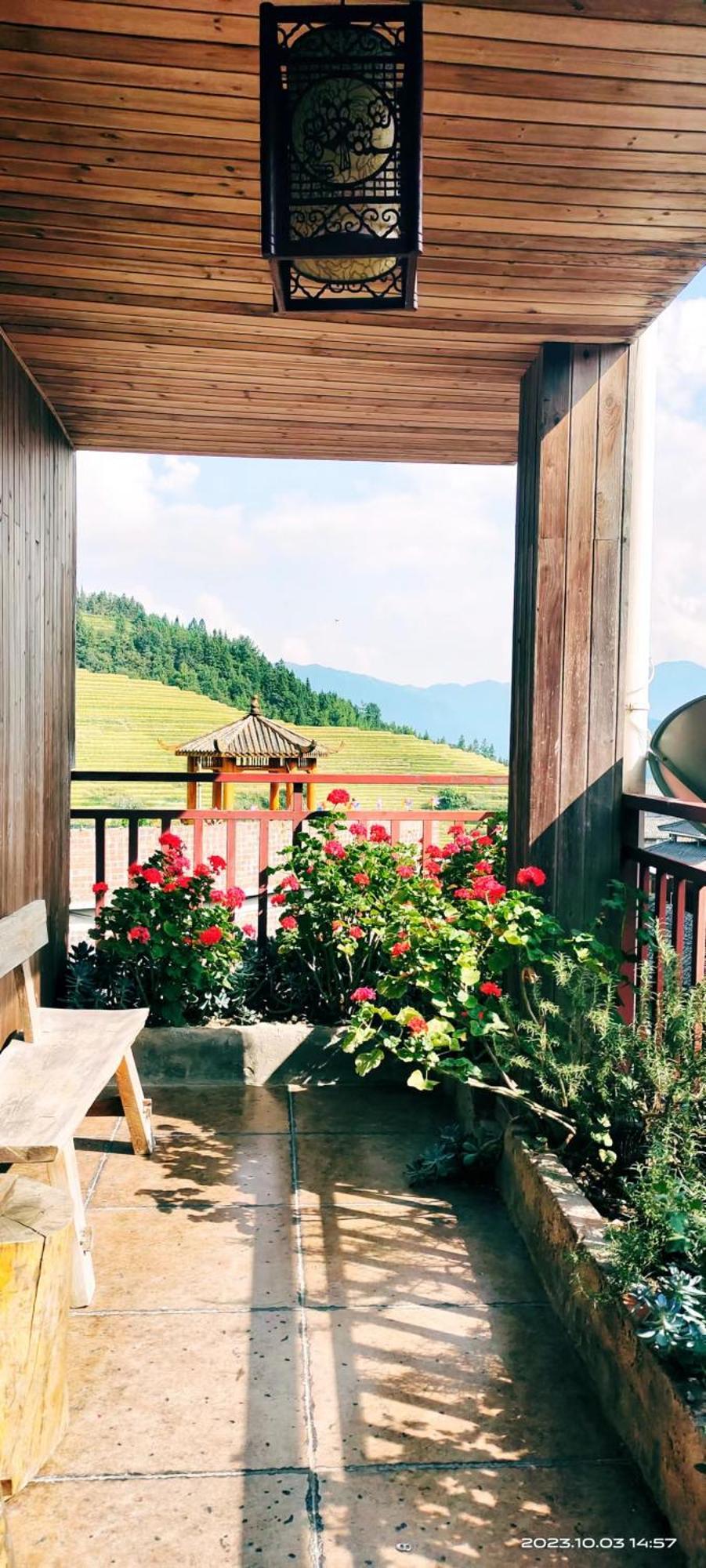 Longji Holiday Hotel Луншэн Экстерьер фото