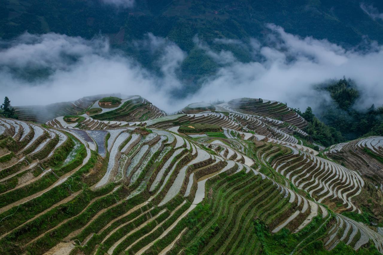 Longji Holiday Hotel Луншэн Экстерьер фото